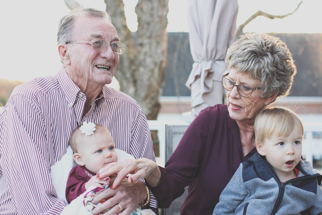 The Perfect Bereavement Gift: A Hand Casting Kit to Cherish Memories - Little Miracles Casting